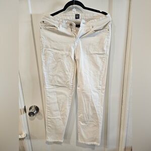 GAP White Jeans